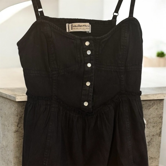 Free People, We The Free Reworked soft denim Top NWOT - Picture 6 of 7